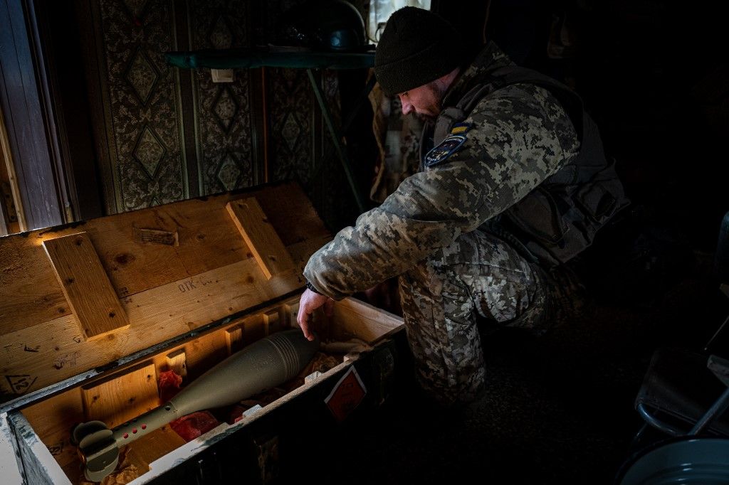 Ukrainian soldiers on duty near Toretsk