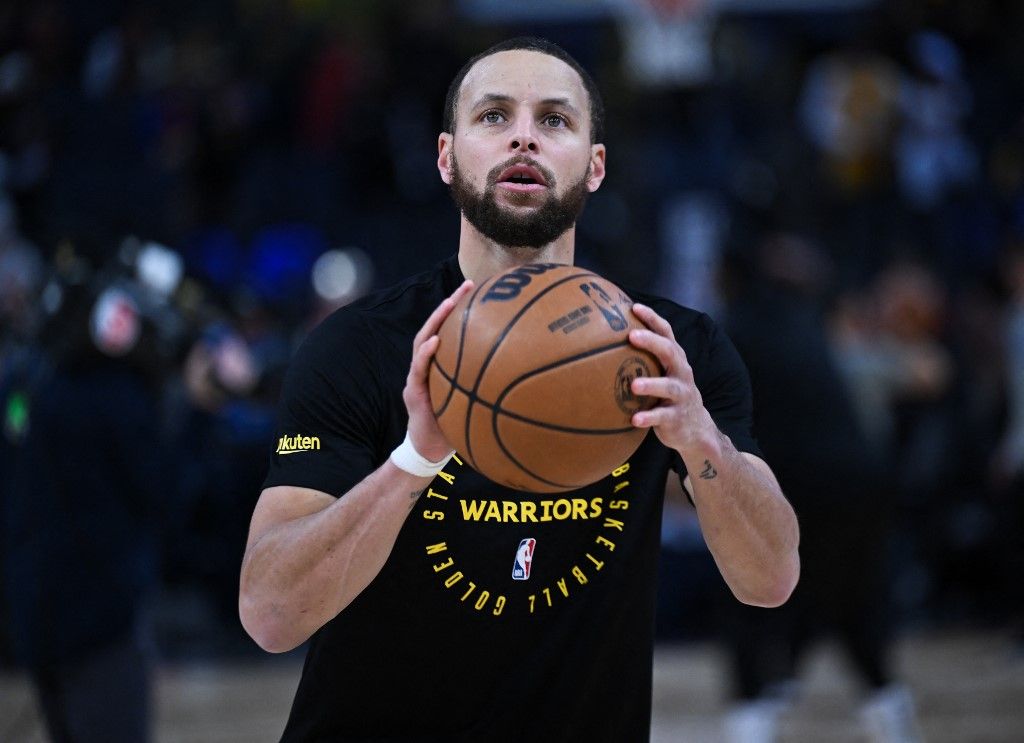 NBA : Pregame of Los Angeles Lakers vs Golden State Warriors in San Francisco