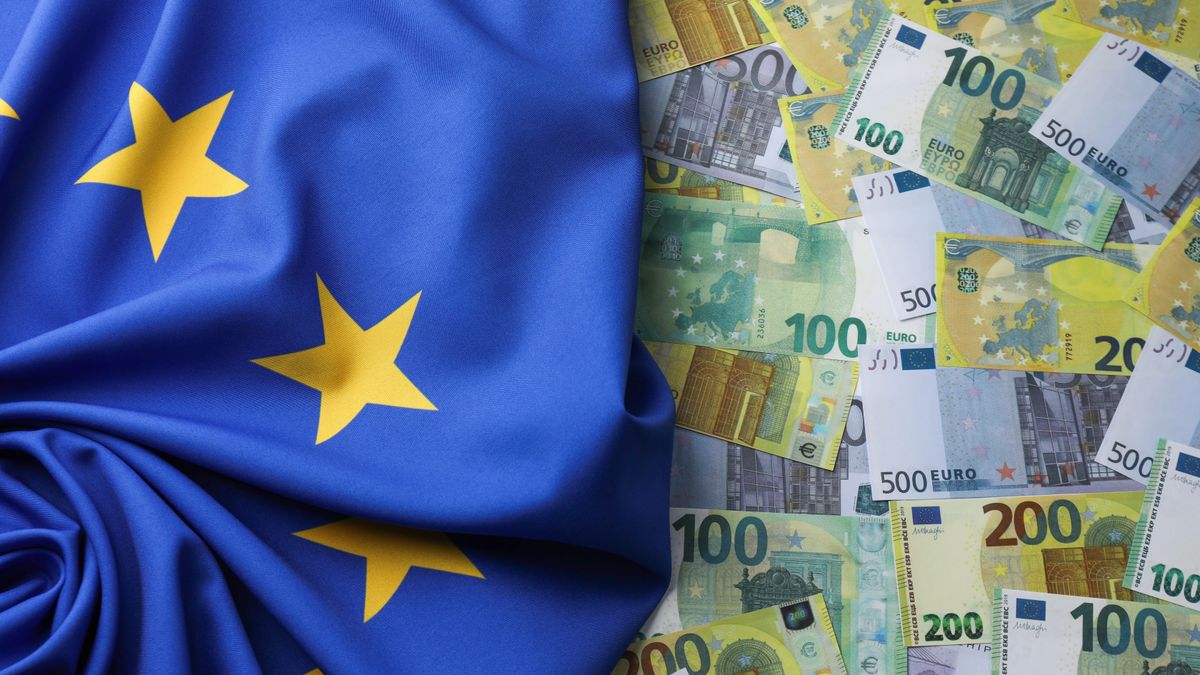 Hivatalos: az Európai Unió készül a háborúra – euró milliárdokat pumpál a védelmi kiadásokra 