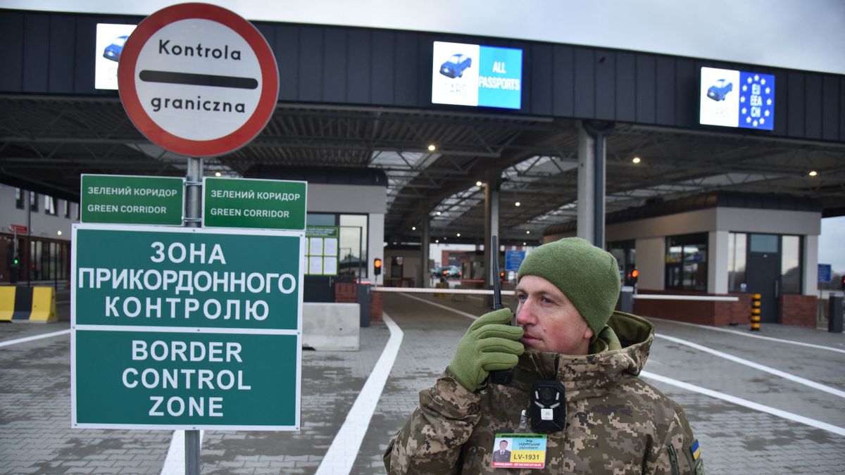New checkpoint on the border between Ukraine and Poland fehérorosz határ