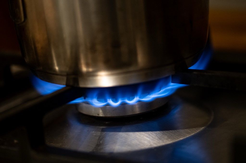 Inflation Hivatalos: gázáremelés lép életbe Romániában – ennyivel drágul a rezsi