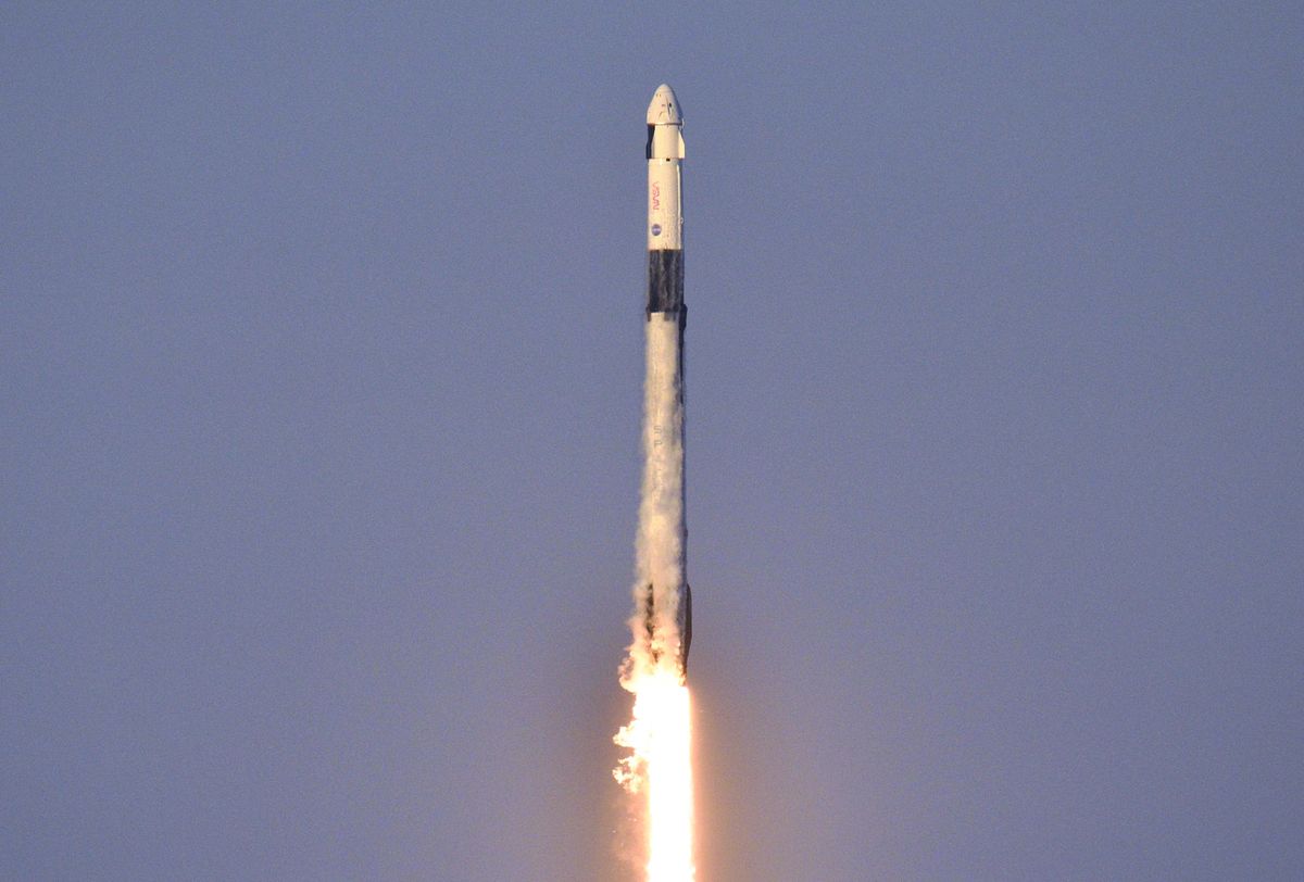 Musk-Trump háború: még a magyar űrhajós is a saját bőrén érzi – eldőlt, kilövik-e Kapu Tibort