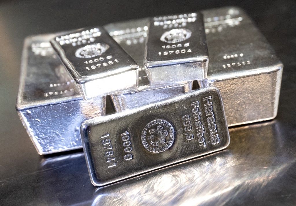 Silver ezüst