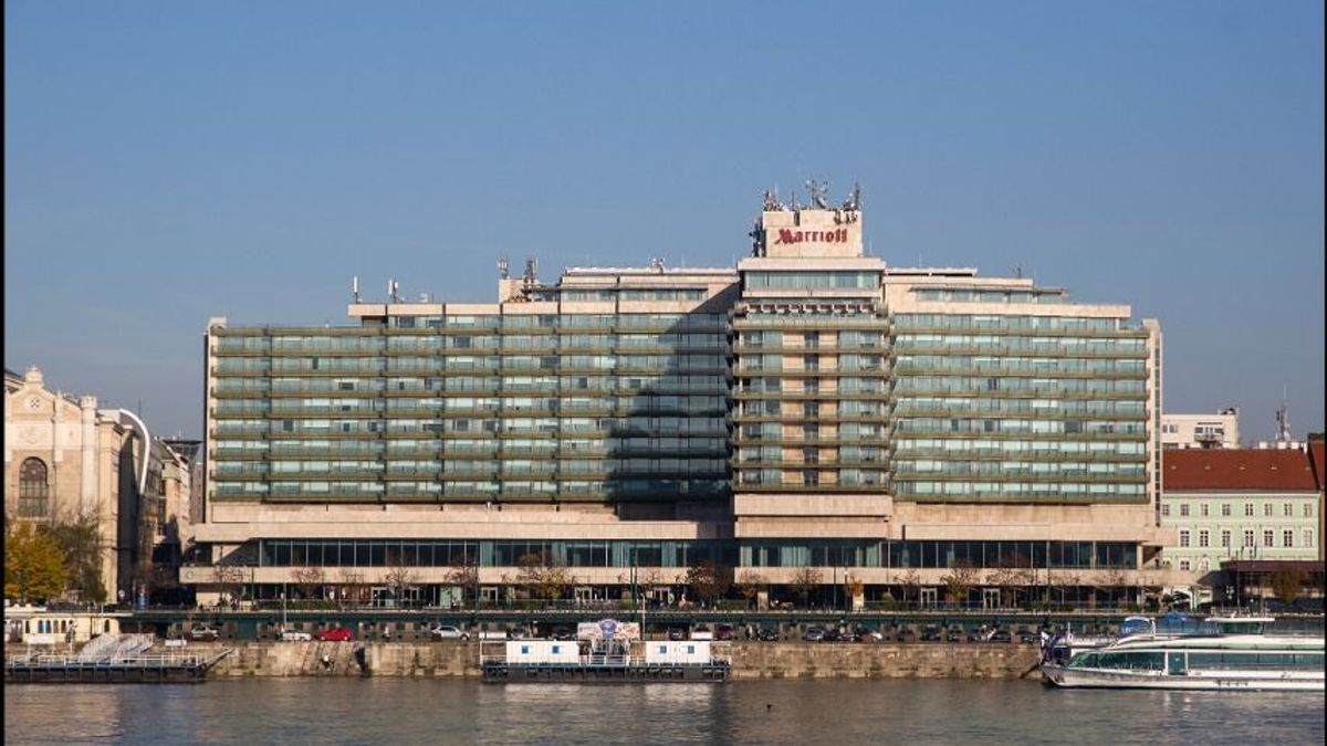 A BDPST újabb szállodát vásárolt a fővárosban: legendás Duna-parti hotelről van szó 