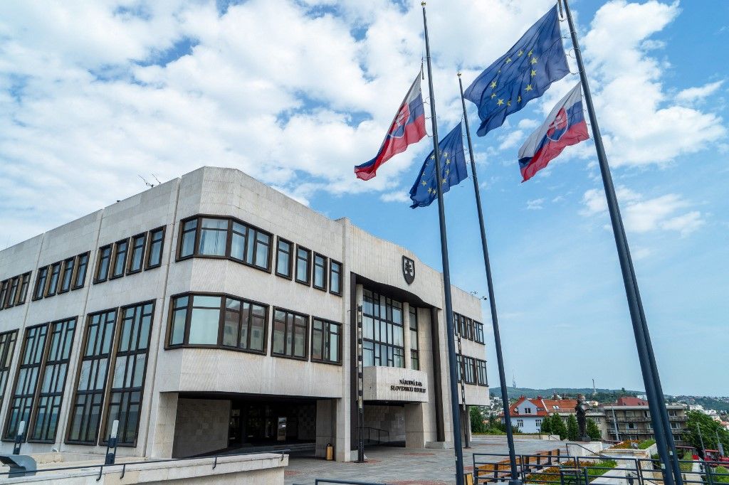Slovakia: National Council (parliament) of Slovakia, Bratislava Bekeményítettek a szlovákok, a pozsonyi parlament elutasította az Oroszország elleni szankciókat