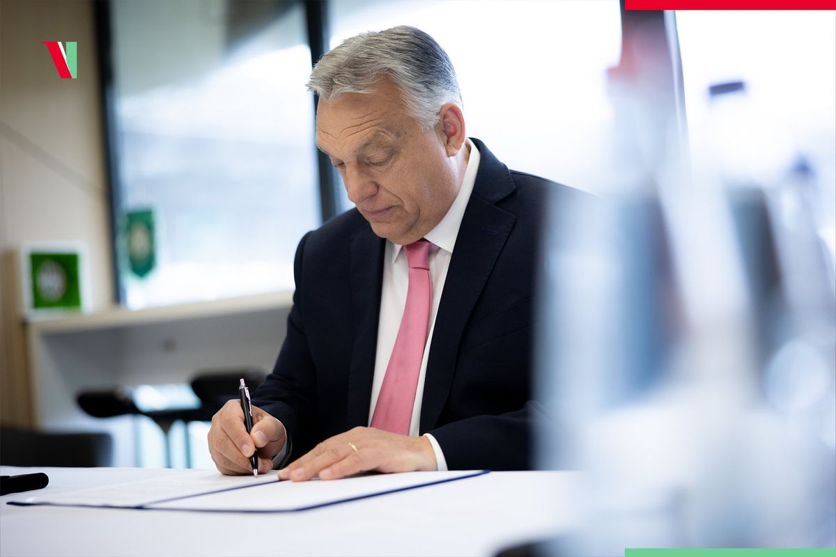 Hamarosan élőben jelentkezik Orbán Viktor