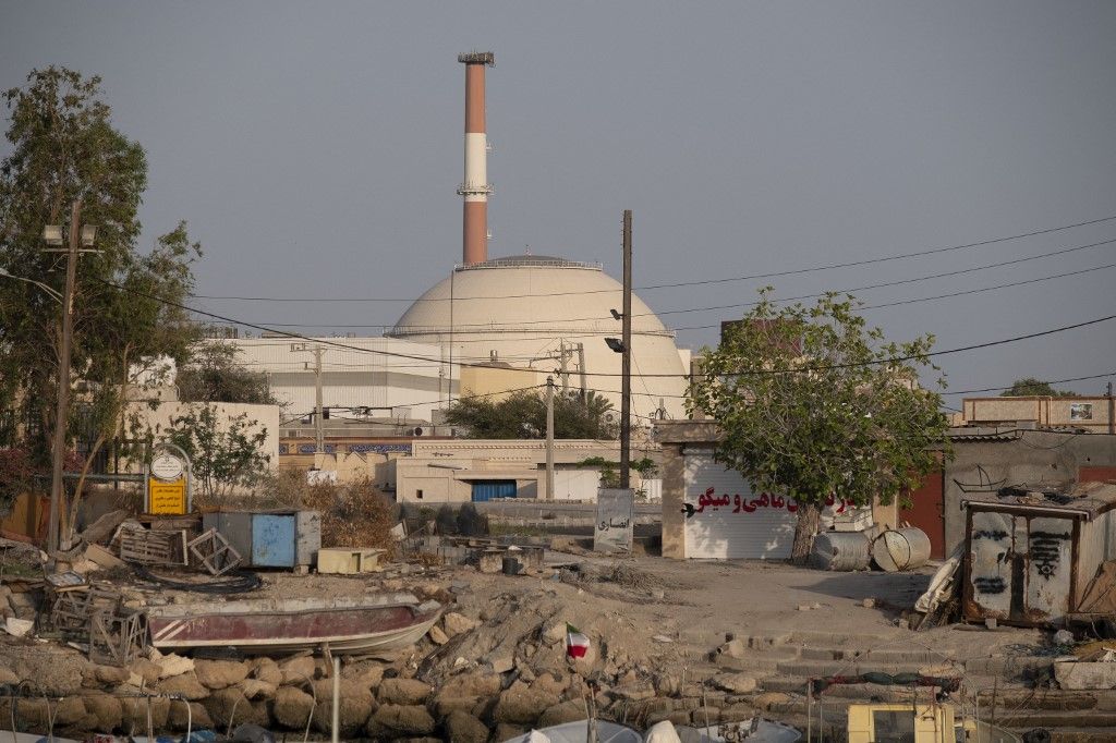 irán Iran-Life And Fun Under The Shadow Of Nuclear Power Plant