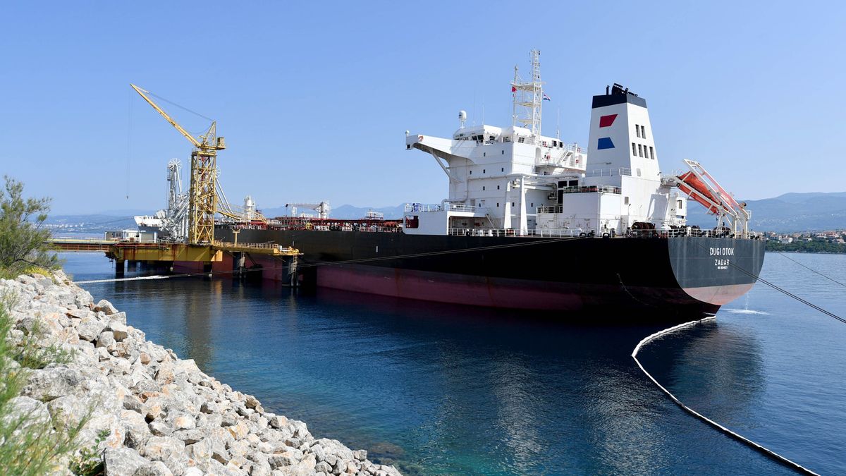 Új fejezet a régiós olajellátásban: megérkezett az MVM–MOL első közös kőolajszállítmánya 
