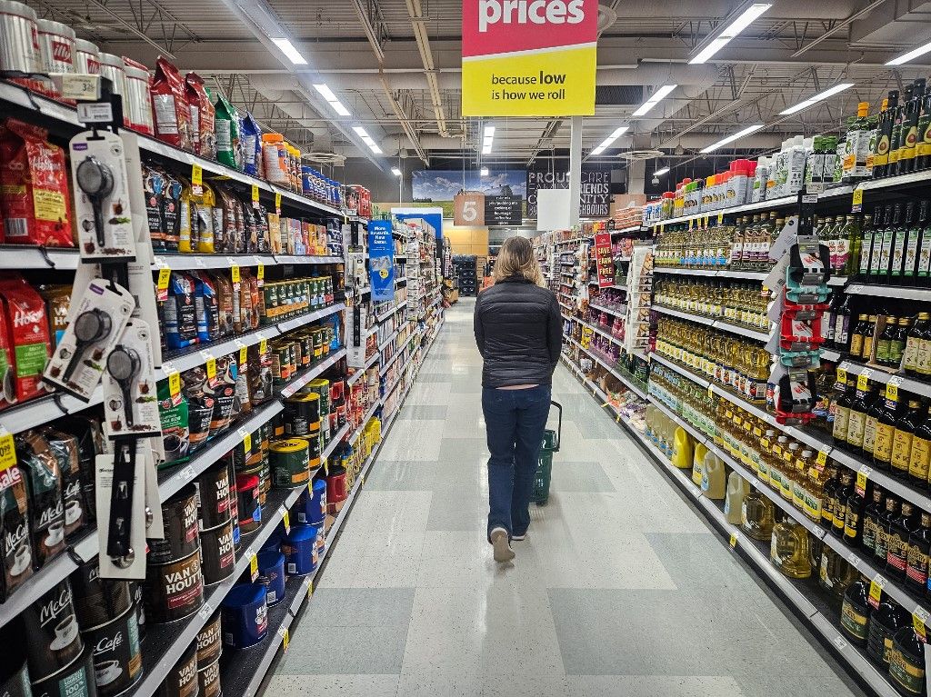 amerikai infláció Canada Battles US Tariffs And Prepares For Economic Impact