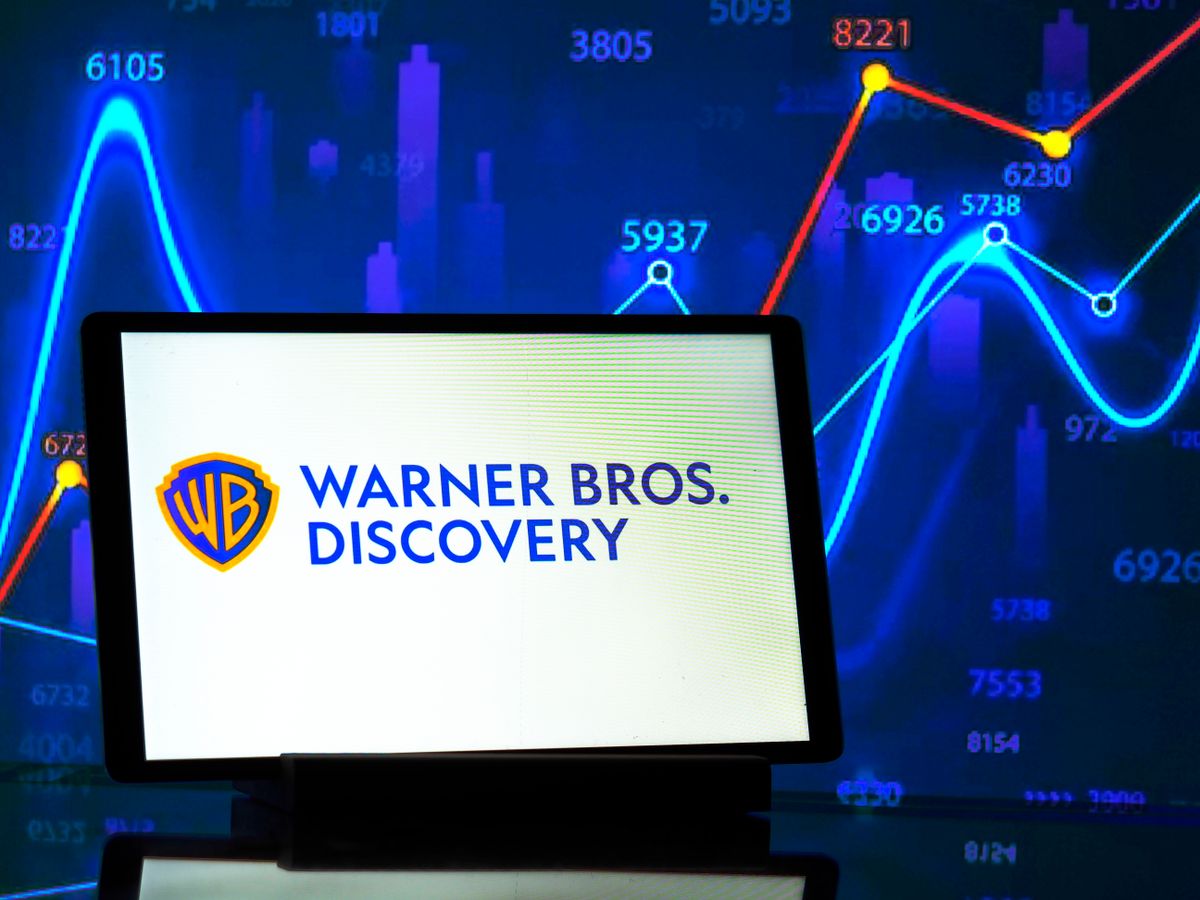 A Warner is a bukott angyalok közé került: csúnyán leminősítette a Moody's