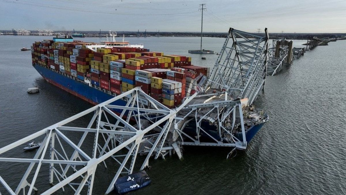 Már több mint évi 400 millió dolláros üzlet a tengeren takarítani 