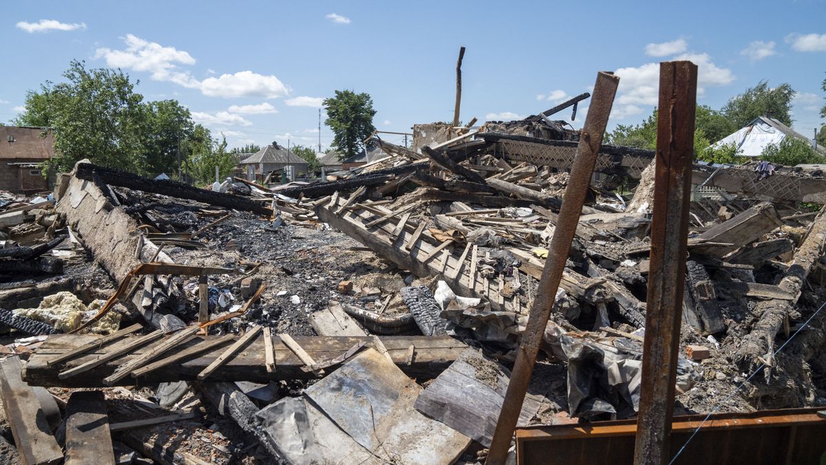 Aftermath of Russian drone attack in Ukraine's Kharkiv orosz drón