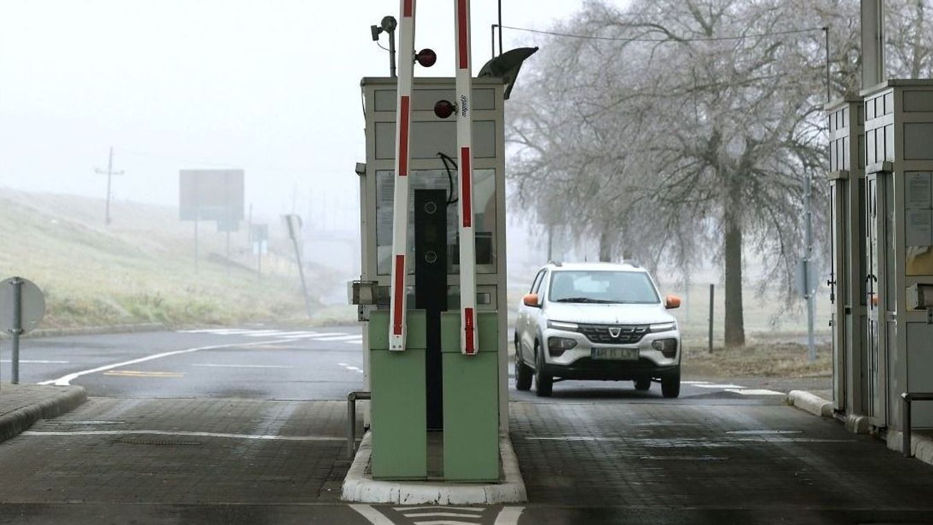 Üzent a NAV: nem mindegy, mi van az útipoggyászban Kép