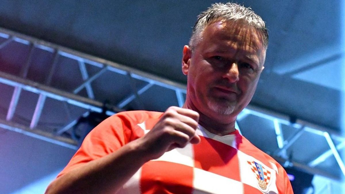 Napokra megbénítja Zágrábot a gépfegyverről elnevezett zenész koncertje 