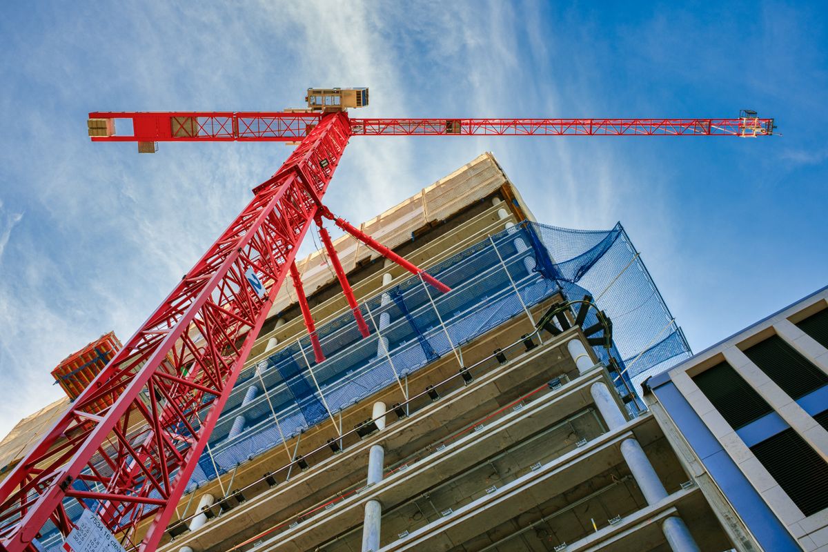 Highrise,Building,Site,In,Berlin.,Looking,Up,At,The,Construction