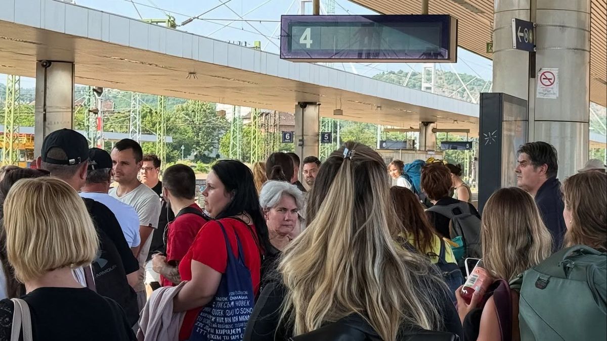 Budapest–Dunaújváros, még gyorsabban: szeptembertől óránként járnak a zónázók – fél órával rövidebb út a reptérre 