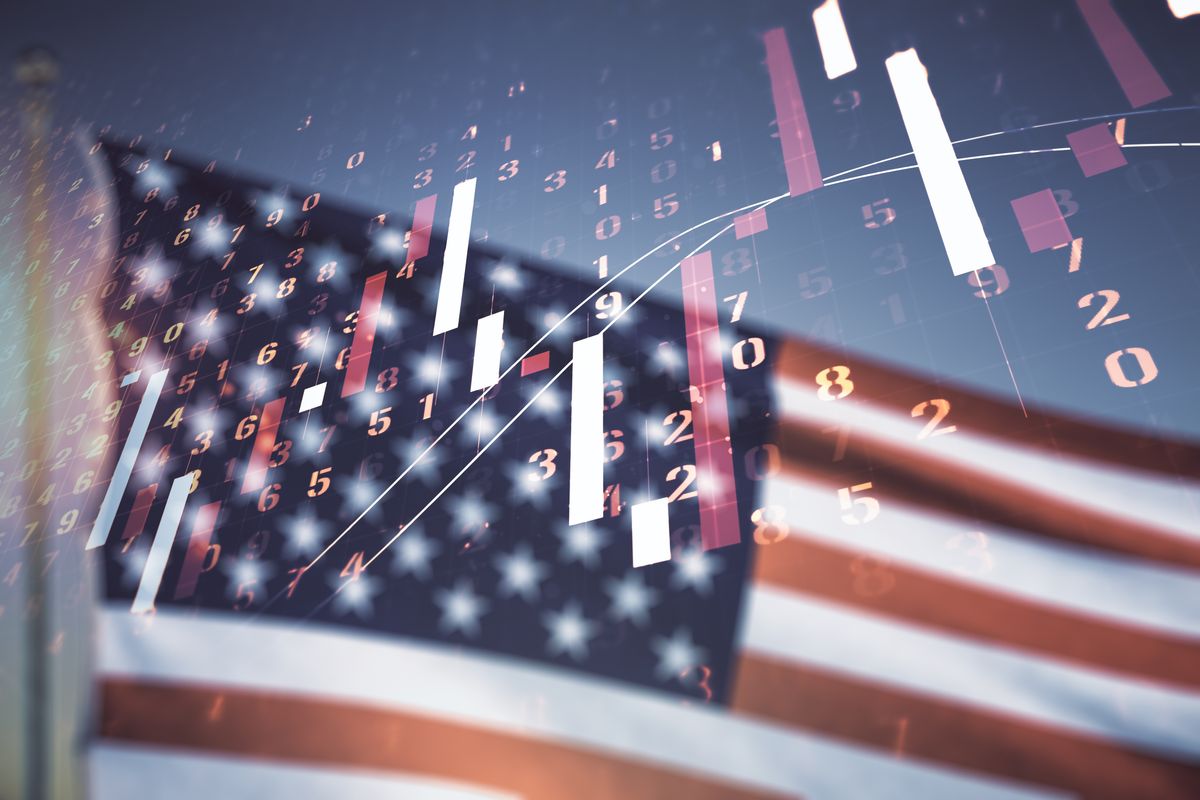 befektetés, ETF, Abstract,Virtual,Financial,Graph,Hologram,On,Usa,Flag,And,Sunset
