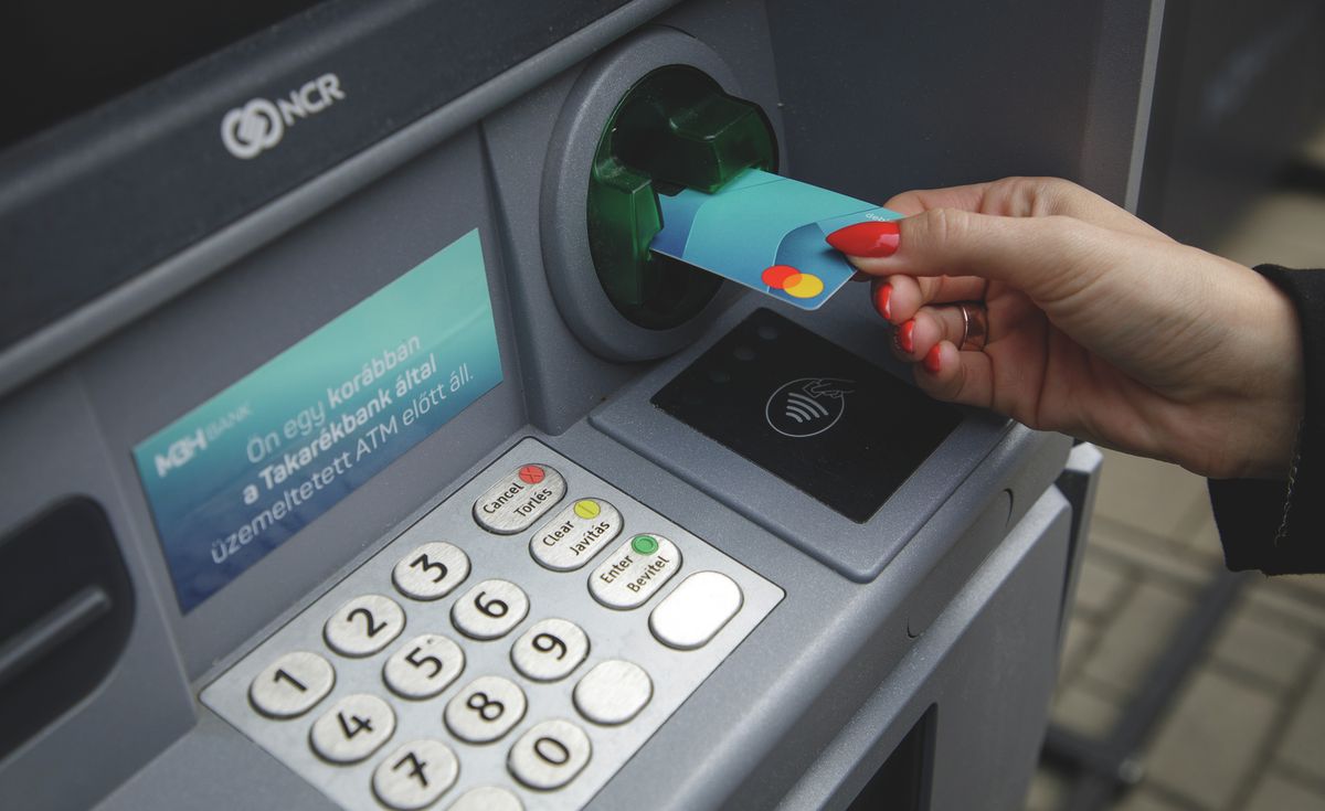 20250508_mol_mbh_atm_017_VZ
ATM, bankautomata
készpénz, készpénzfelvétel
külföldi nyaralás