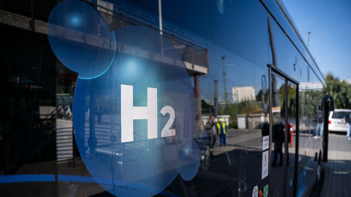 Hidrogénnel zöldítené a közösségi közlekedést Miskolc  