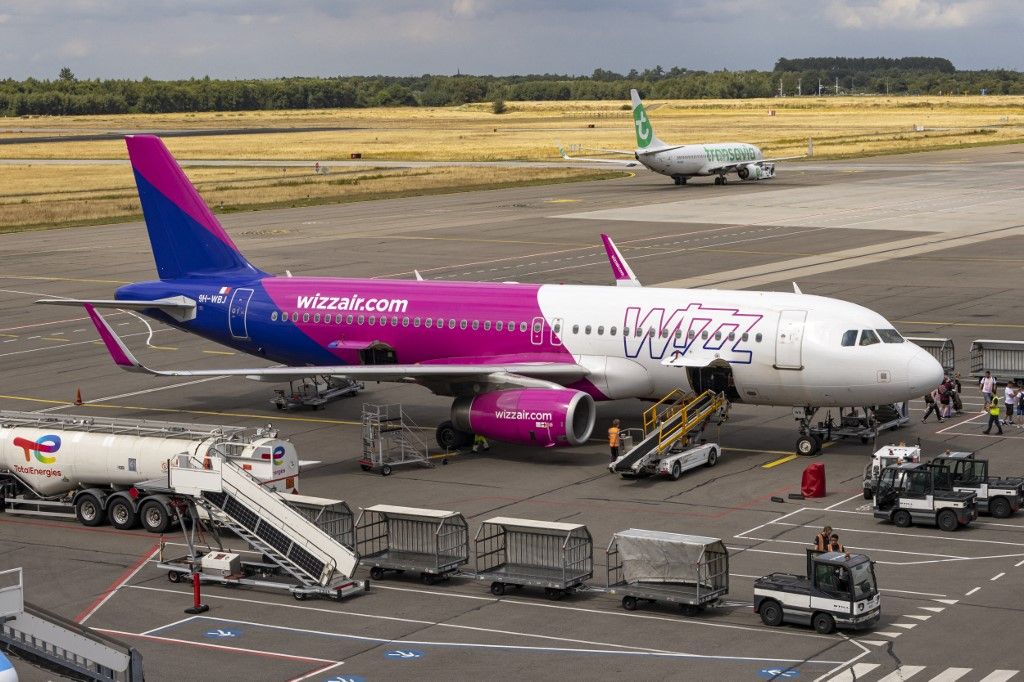 Wizz Air Airbus A320 Landing At Eindhoven Airport