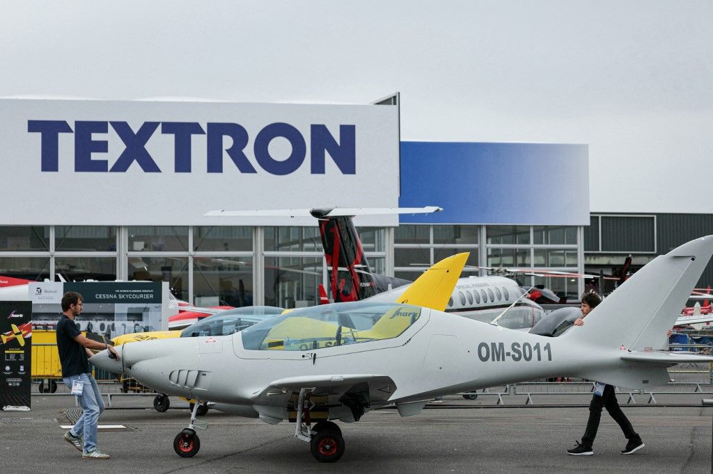 Ukrajna megkapta első SHARK könnyű repülőgépét, amelyet a szlovák-cseh SHARK.AERO cég által kifejlesztett, drónok elleni elektronikus hadviselési (EW) rendszerrel szereltek fel