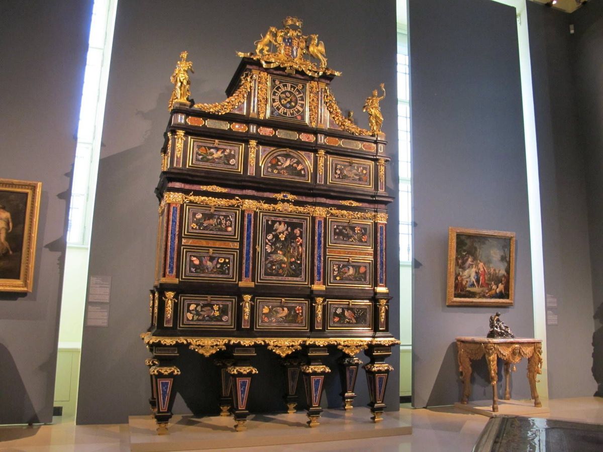 the badminton cabinet, világ legdrágább bútora, 