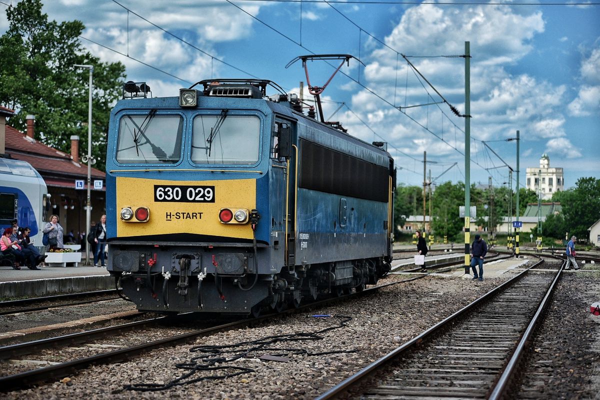 Lerobbant egy balatoni Intercityjárat, ezért a vezérigazgató döntött: nem húzzák tovább az időt