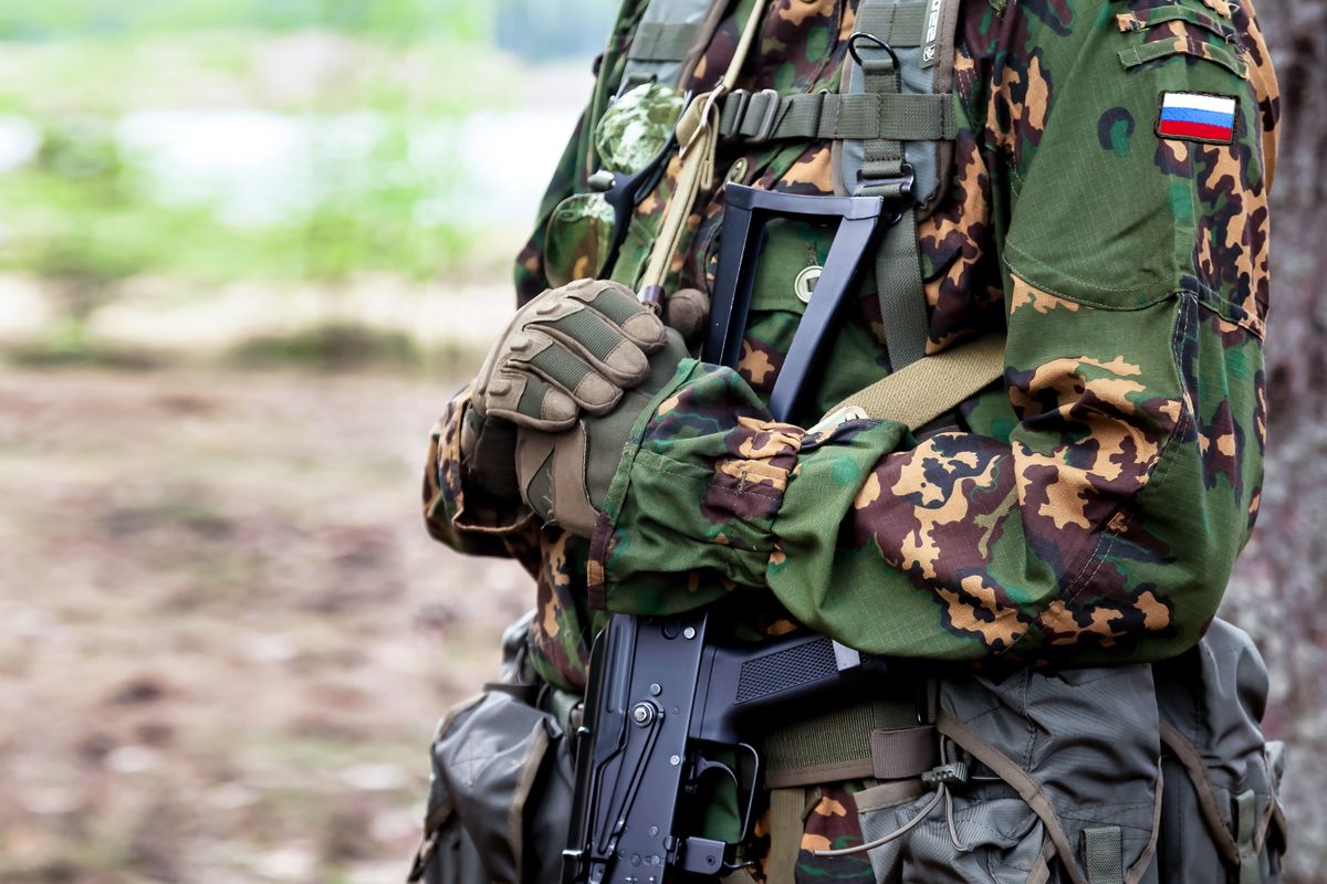 Close,Up,Hands,Russian,Soldier,Man,Dressed,Military,Camouflage,Uniform