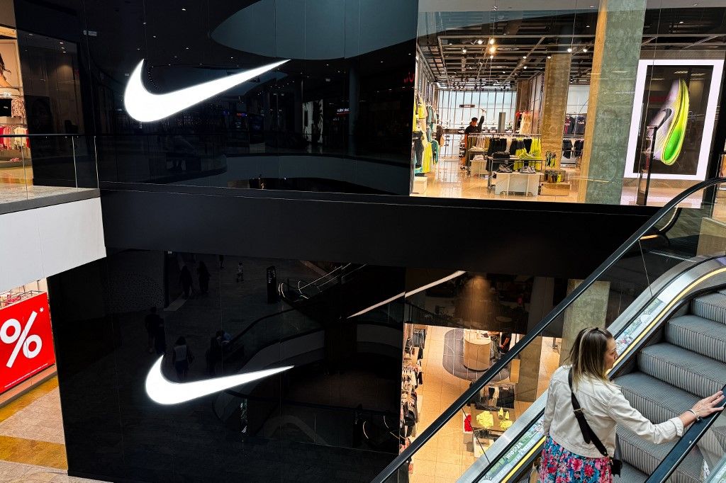Clothing Companies In Poland Csúszik a Nike és Kim Kardashian közös kollekciója
