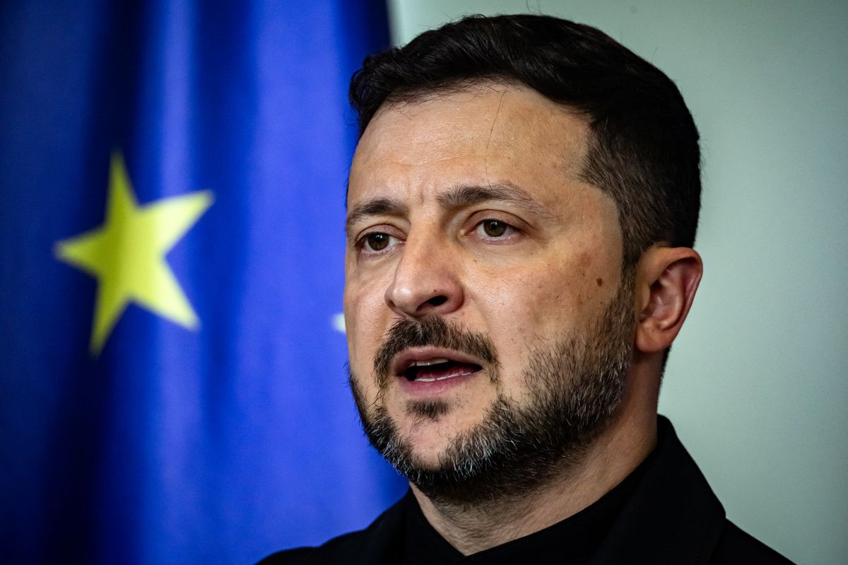 Az oroszok bemutatták az ukránoknak a részletes béketervet, választást akarnak Ukrajnában: Zelenszkij kiakadt – „Idióták”