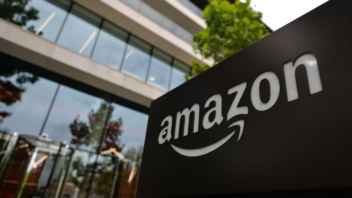 Óriási brit beruházást jelentett be az Amazon: a brit gazdaság több ezer munkahellyel lesz gazdagabb