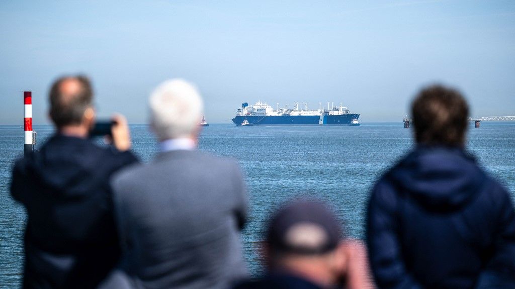 Ship for another LNG terminal arrives in Wilhelmshaven
