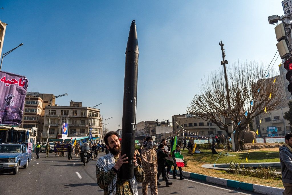 Iran Parade Basij and IRGC