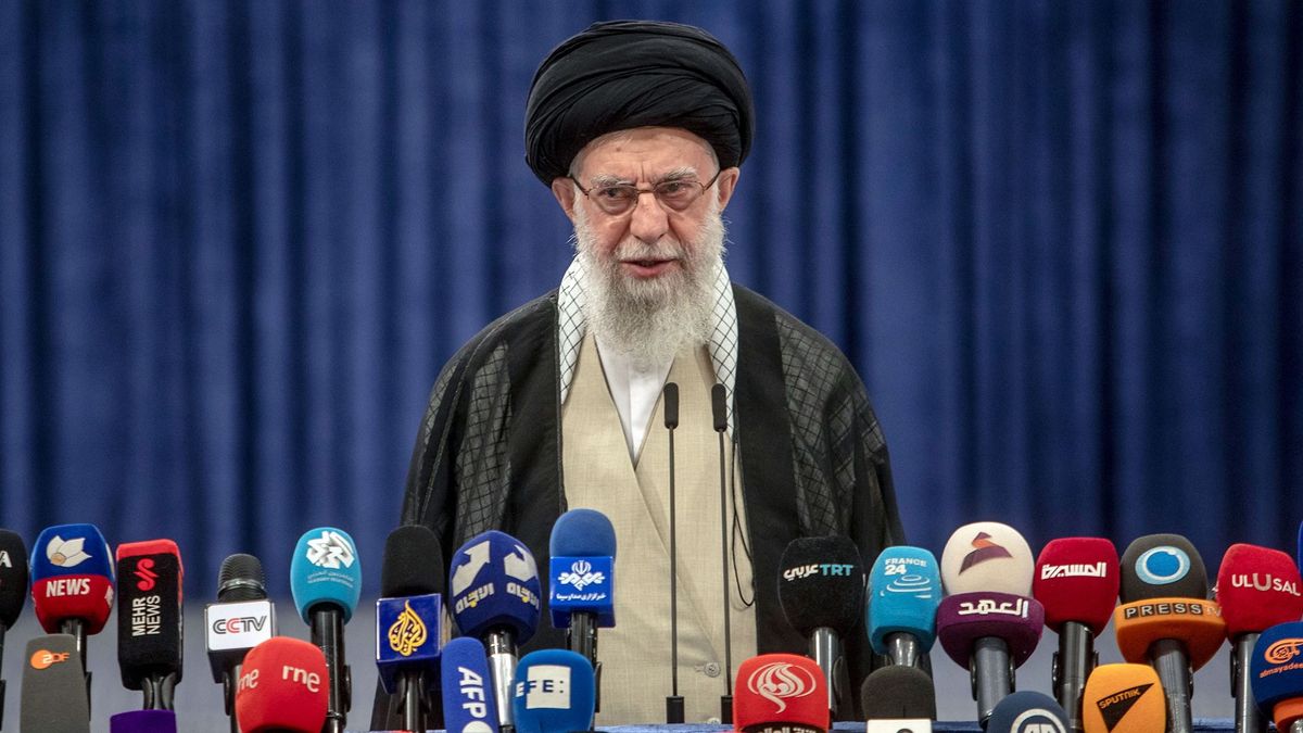 Győzelmet hirdetett Hámenei: Amerika semmit sem ért el – tűzszünet után üzent Irán legfőbb vezetője 