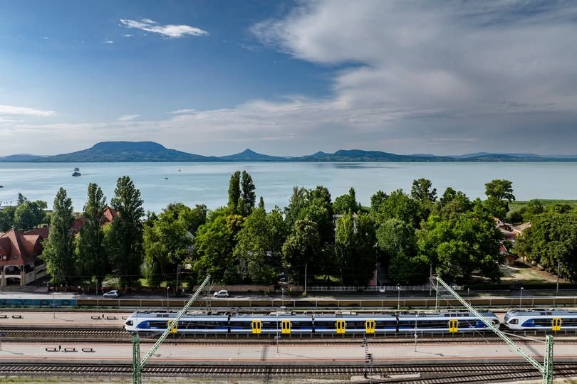 vonat, vasút, MÁV, Balaton