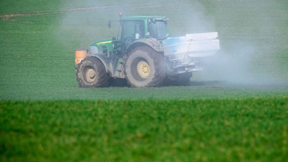 Rendeletmódosítással kedvez a gazdáknak az agrártárca