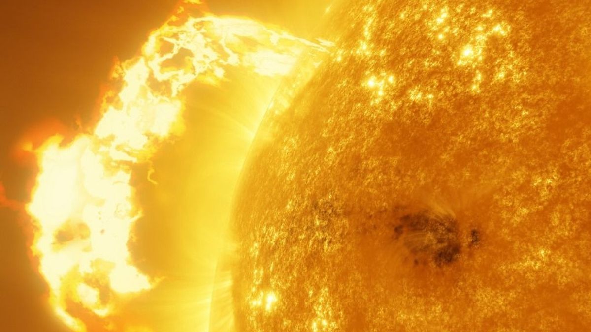 Brutális, 20 ezer kilométeres napkitörés történt: videóra vette a NASA – vizsgálják, eléri-e a geomágneses vihar a Földet 