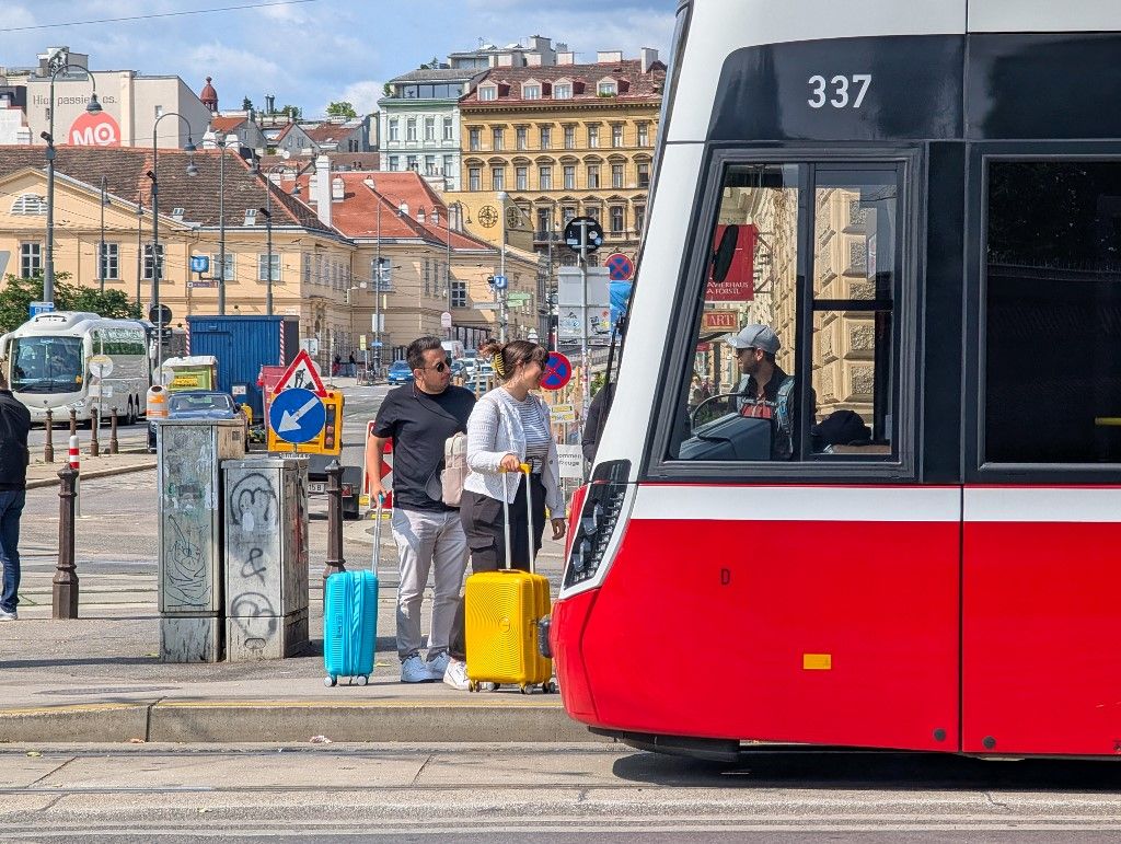Európai Unió – annyira tudni, ki kapta a közpénzt és miért, mint azt, hogy ki szállt fel erre a villamosra