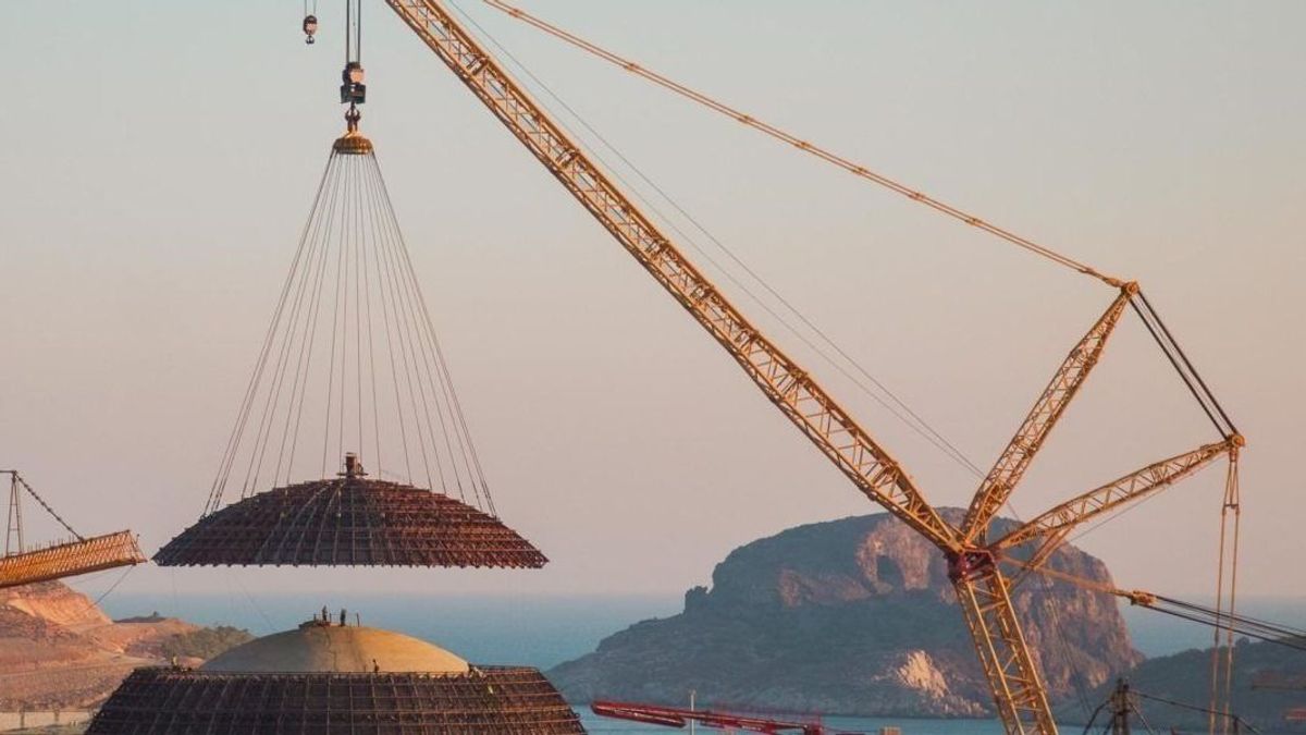 Eladó egy fél atomerőmű, még kész sincs
