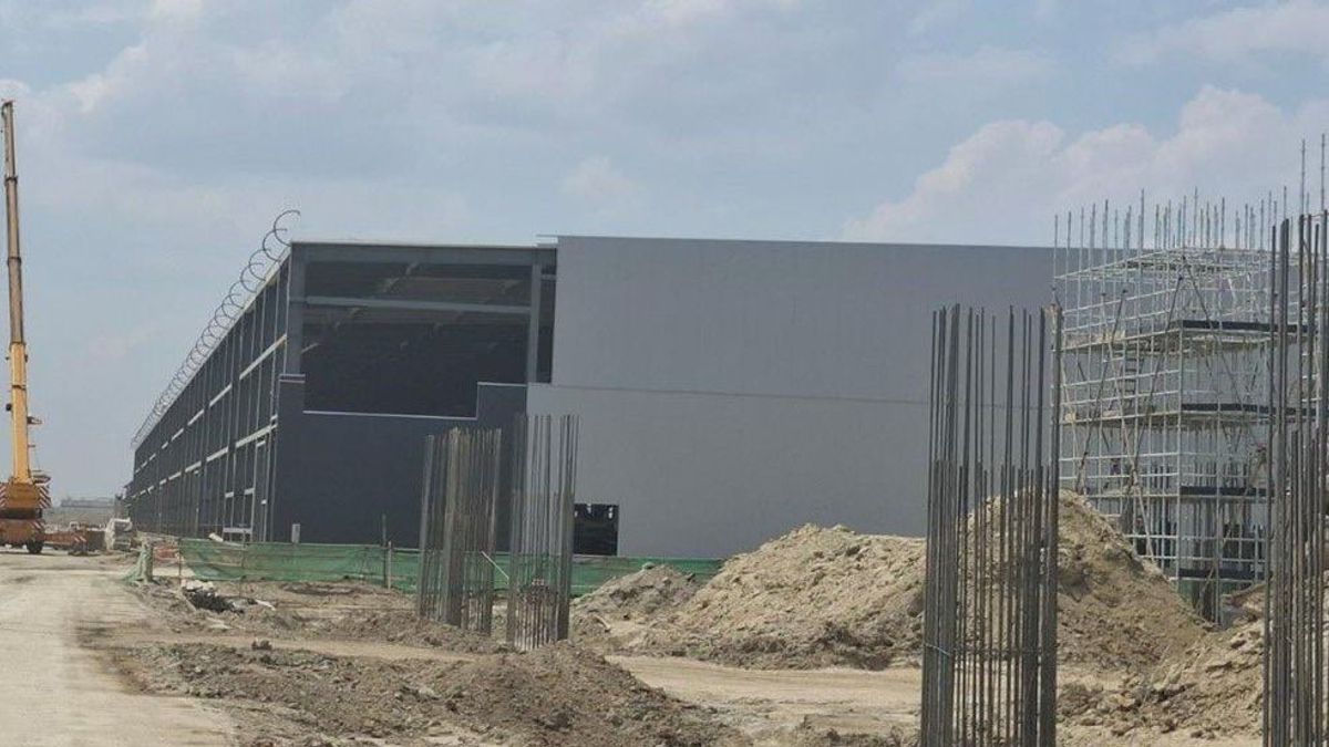 Kiderült, mennyi szennyvizet fog termelni naponta a szegedi BYD-gyár: elkészült a fél kilométeres csatorna