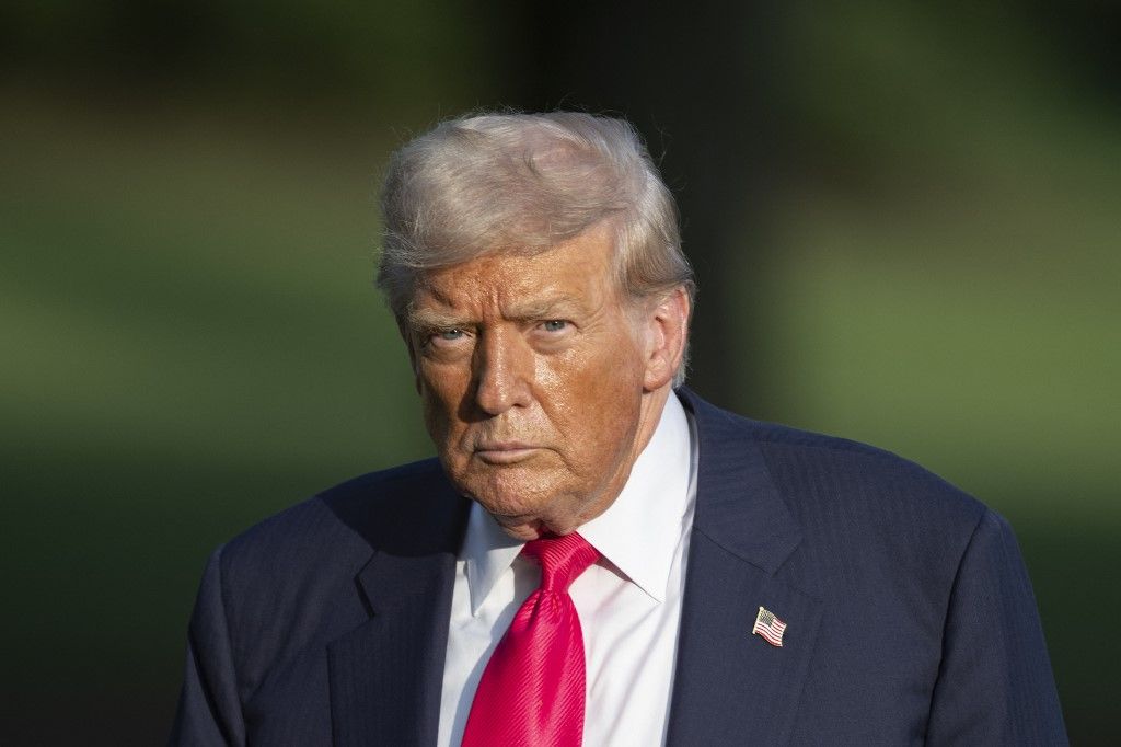 Rágalmazás címén beperelte Donald Trump a Wall Street Journalt
