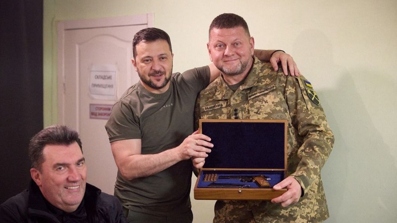 Zelenszkij megbuktatásáról tárgyaltak az Alpokban, közelebb a vég, mint gondoltuk volna? Kép
