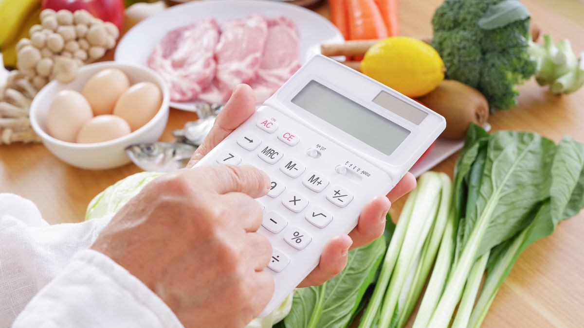 pénzügyi,A,Healthy,And,Economical,Life,To,Think,About,With,Ingredients