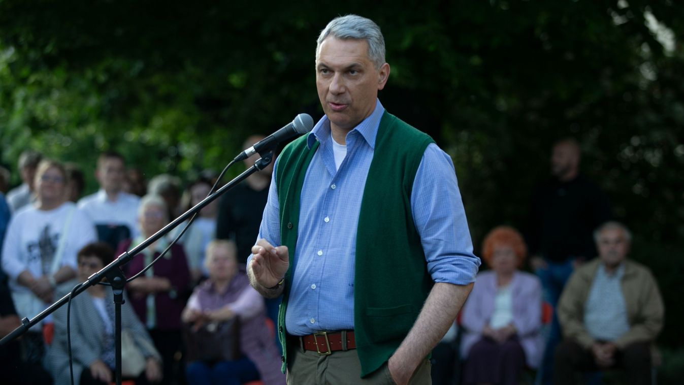 Lázár János eltörli a kényelmi díjat Kép