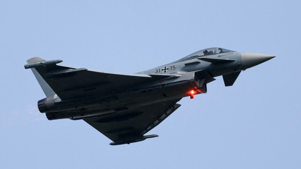 Eurofighter during training flight at Nörvenich airbase német Eurofighter