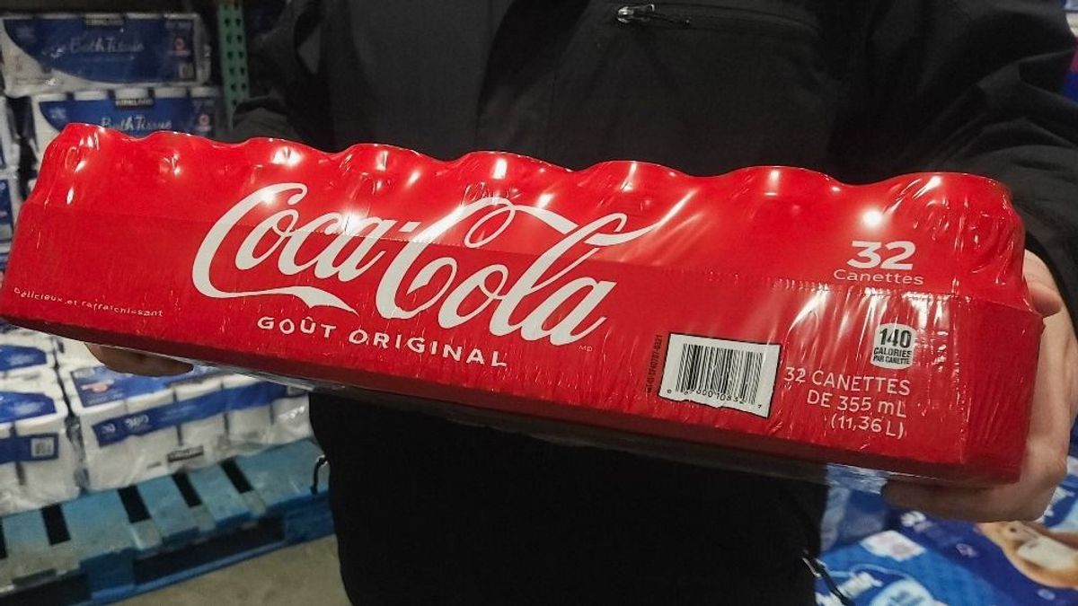A Coca-Cola lecseréli az ital egy fontos alapanyagát és Trump szerint ez nagyon jó lesz 