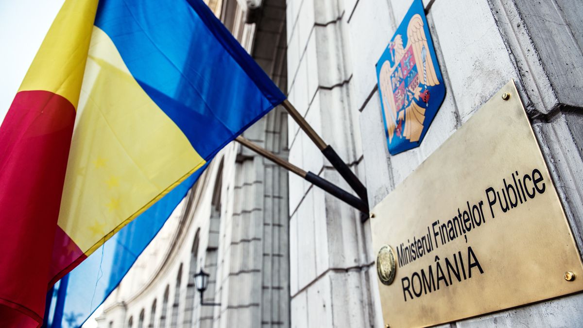 Románia államadósság
hitelfelvétel külföldi finanszírozás
dollárkötvény eurókötvény
Bukarest román államadósság