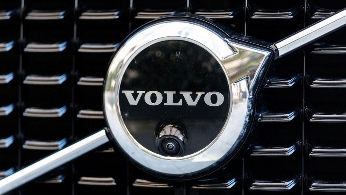 Trump és az e-autópiac is fékezi a szlovák Volvo-beruházást 