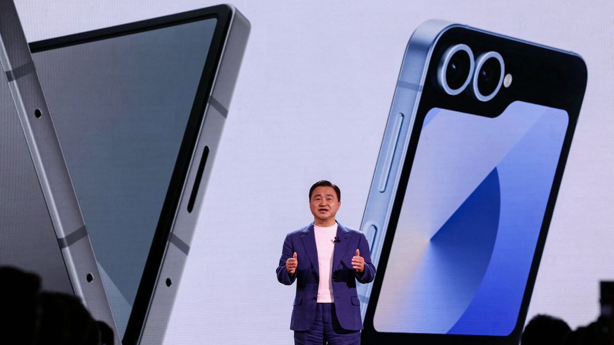Galaxy Unpacked: bemutatkozik az eddigi legvékonyabb hajlítható modell – egy nagy meglepetéssel is készülnek 