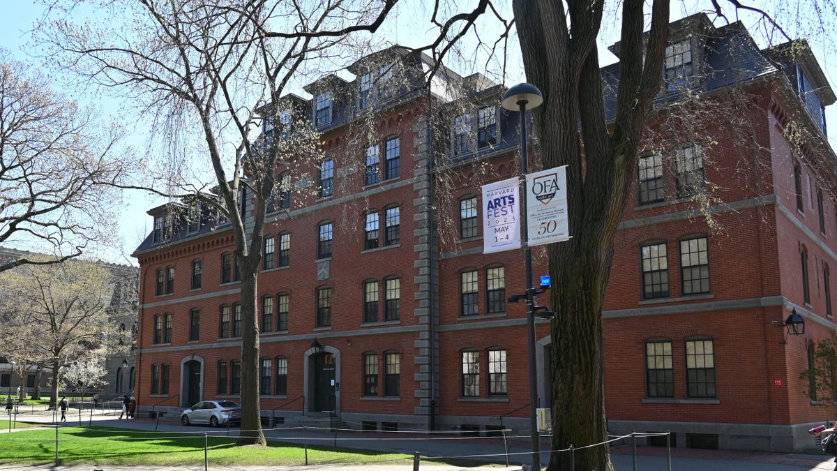 HU-Rizont: a világ elitegyetemeivel kutatnak a magyar felsőoktatásban Harvard University sues Trump administration over frozen federal grants